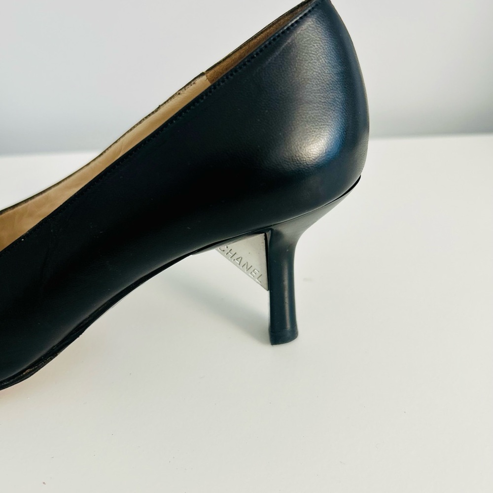 Chanel Black Women's Heels - Picture 3 of 4